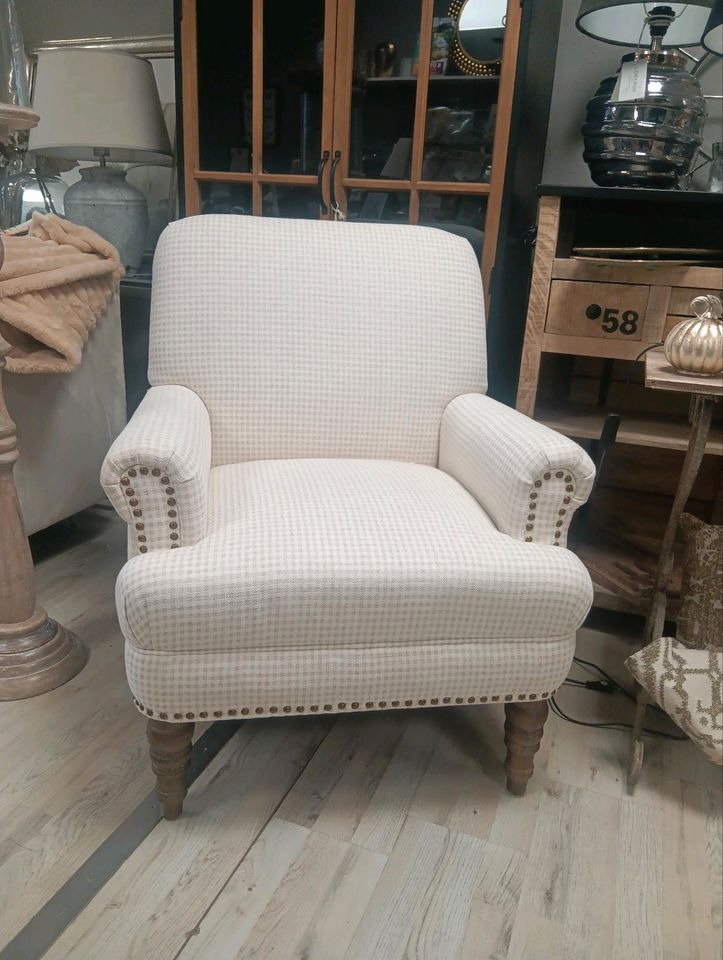 Sessel Danvers Chesterfield beige Karo klassischer Landhausstil