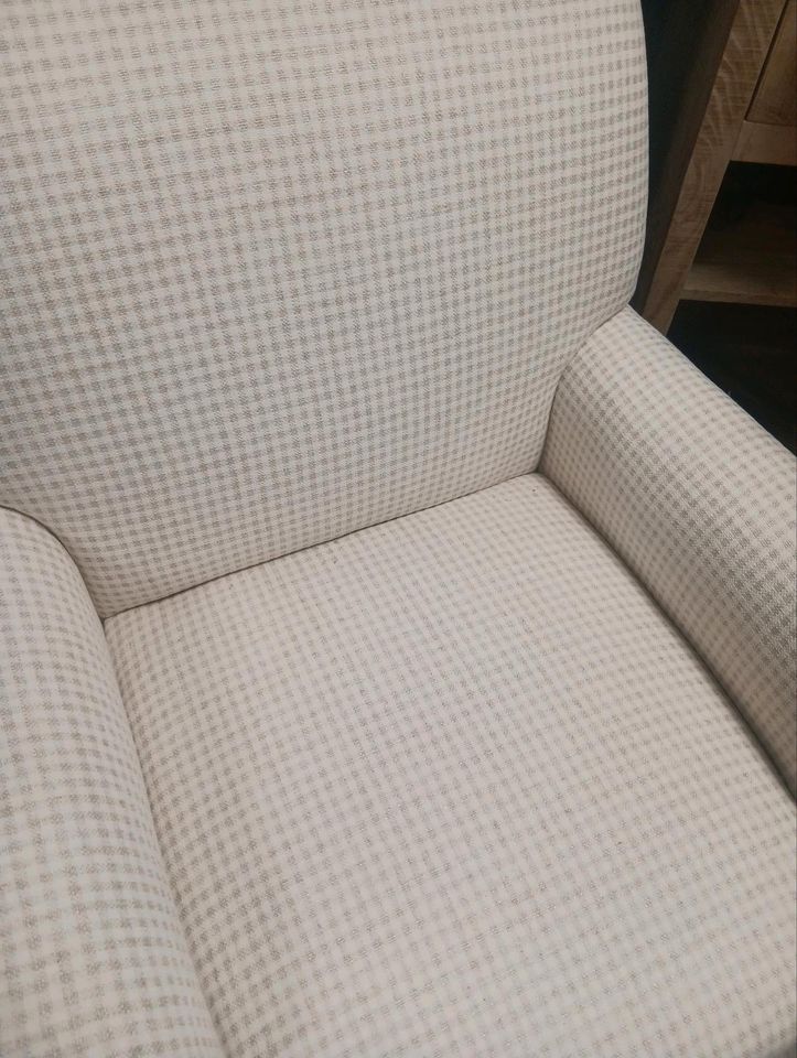 Sessel Danvers Chesterfield beige Karo klassischer Landhausstil – Bild 3
