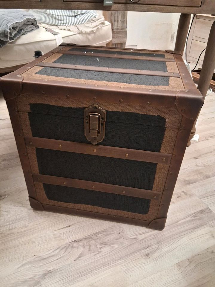 Truhe Fadiran Holz Leinen Leder Seemannskiste Box