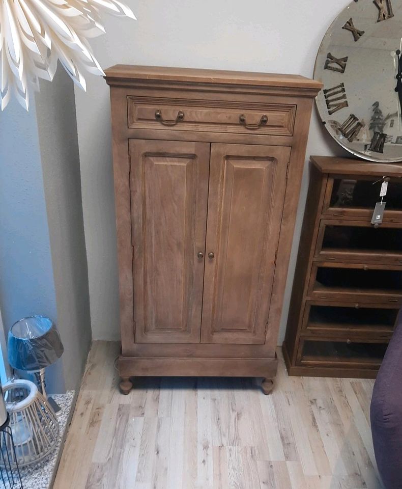 Schrank Bortoni Mangoholz antikbraun Vertiko Landhausstil – Bild 2